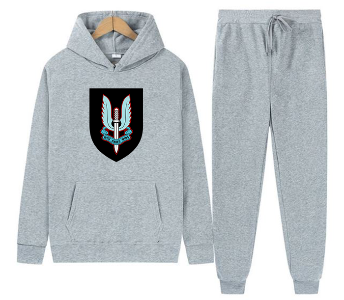 AIRLINES  PULLOVER